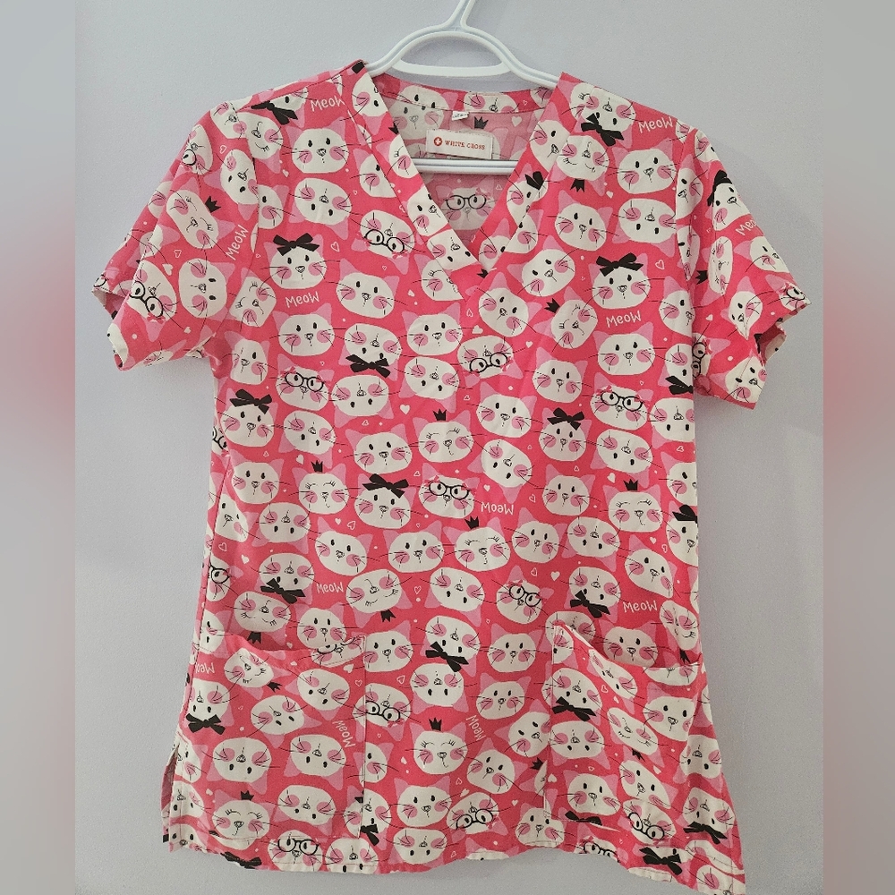 Kitty Scrub Top, white cross brand. XSmall